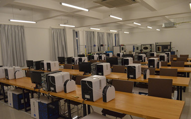 3D打印實訓(xùn)室介紹